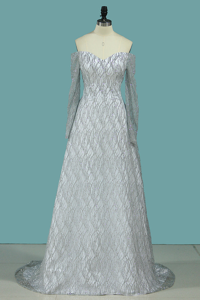 2024 Sweetleart Tulle A Line Robes de mariée avec Applique Court Train