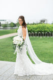 Robe de mariée sirène en dentelle scintillante à fleurs 3D avec col en V