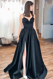 Robe de bal longue en satin fendue noire à bretelles spaghetti, une robe longue simple simple