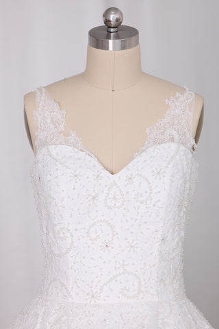2022 Nouvelle robe de mariée robe de bal bretelles spaghetti-parole longueur dentelle Zipper Retour