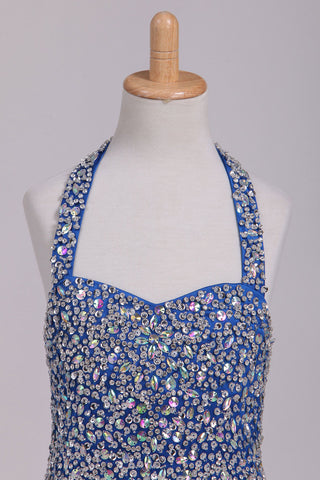 2024 Flower Girl Robes Halter corsage perlé Une ligne Tulle bleu royal