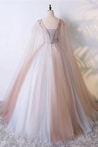 Robe de bal de bal en tulle de robe de bal v avec appliques, robes de quinceanera longueur de plancher unique