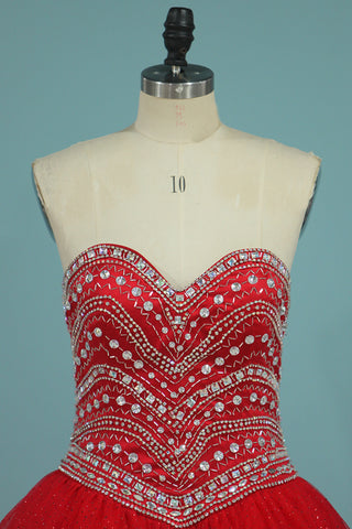 2024 Nouvelle arrivée sweetheart robes de Quinceanera robe de bal Tulle avec des perles