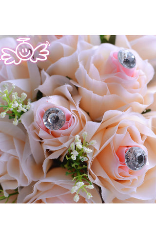 De magnifiques ronds de soie artificielle Bouquets de mariée