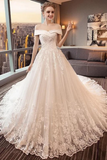 Superbes robes de mariée de train de cathédrale de dentelle d&#39;épaule, robes de mariée princesse