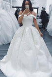 2024 superbe robe de mariée en satin sur l&#39;épaule A-Line avec des appliques