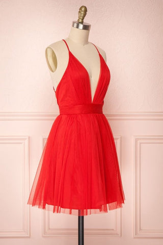 Une ligne v-cou courtes robes de bal rouge / Bourgogne Tulle Robe de bal