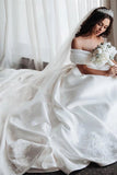 Robe de bal hors de l&#39;épaule en satin blanc robes de mariée chérie, robes de mariée