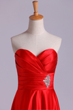 2024 Robes de bal sweetheart Matching plissé corsage &amp; Ceinture Pick Up Jupe longue trompette en satin perlé