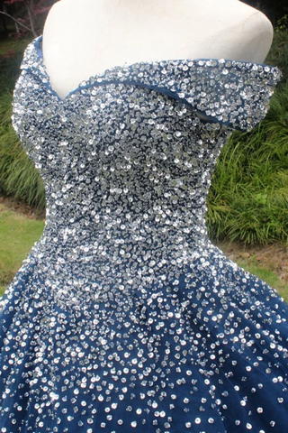 Robe de bal bleue scintillante à l’épaule avec robe de bal, robes Quinceanera gonflée en tulle