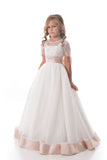 2024 Flower Girl Dresses A Line Scoop perlée Bodice Tulle With Applique